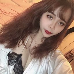 carolinebb